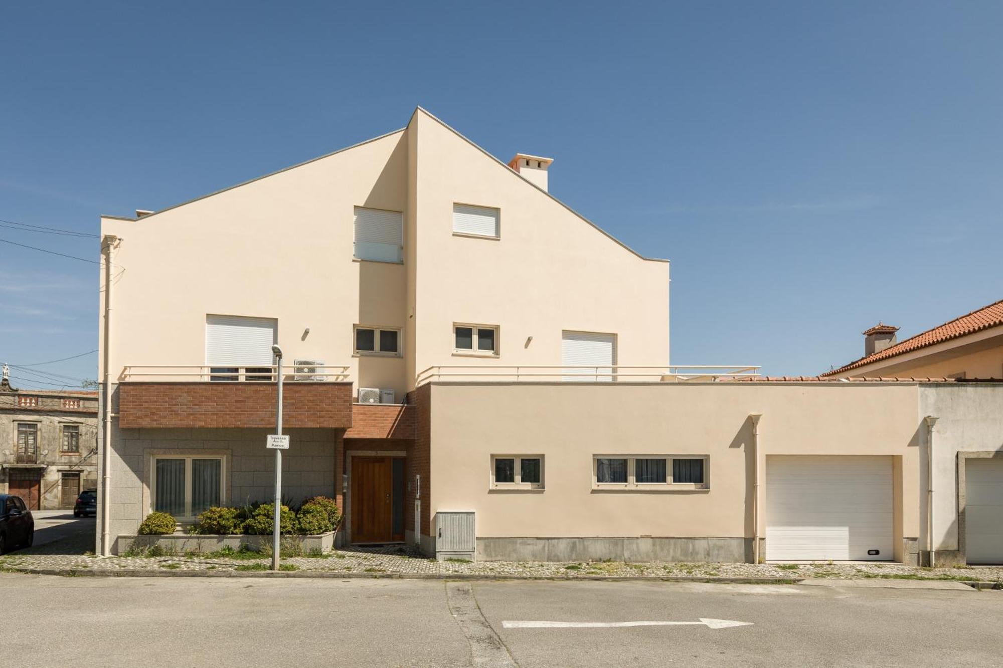 Viravento - Family House Villa Espinho  Exterior photo